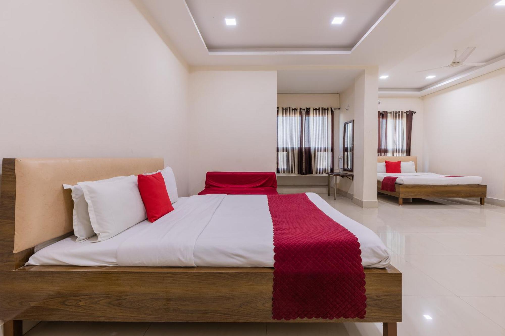 Ruchishree Garden Ξενοδοχείο Ujjain Εξωτερικό φωτογραφία